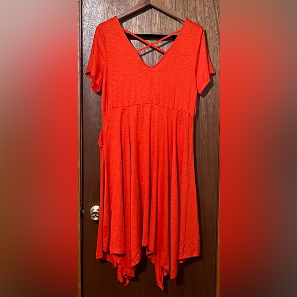 DONATED to WNC Helene Recovery Torrid size 2 (2X) midi handkerchief skater dress - Picture 5 of 5